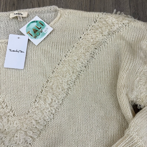 Cream Textured Pullover Sweater Size M/L NWT - Picture 8 of 10